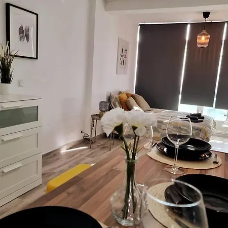 Centrico Y Nuevo Estudio Appartamento Fuengirola